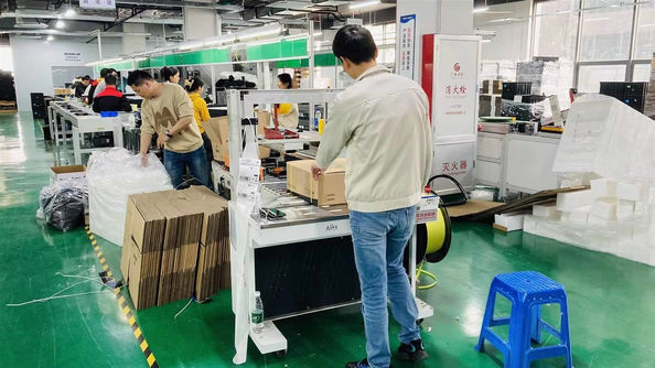 Shenzhen ShengShi TianHe Electronic Technology Co., Ltd. manufacturer production line
